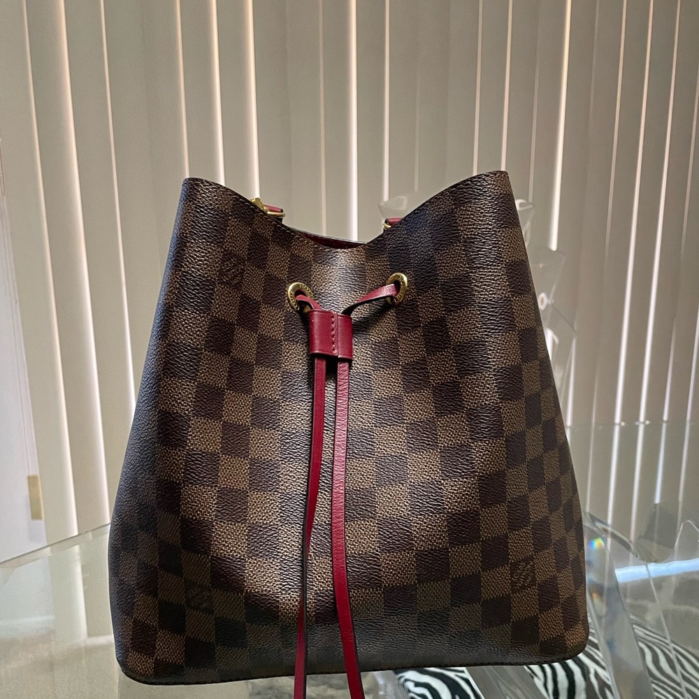 Louis Vuitton Damier Ebene Néonoé MM